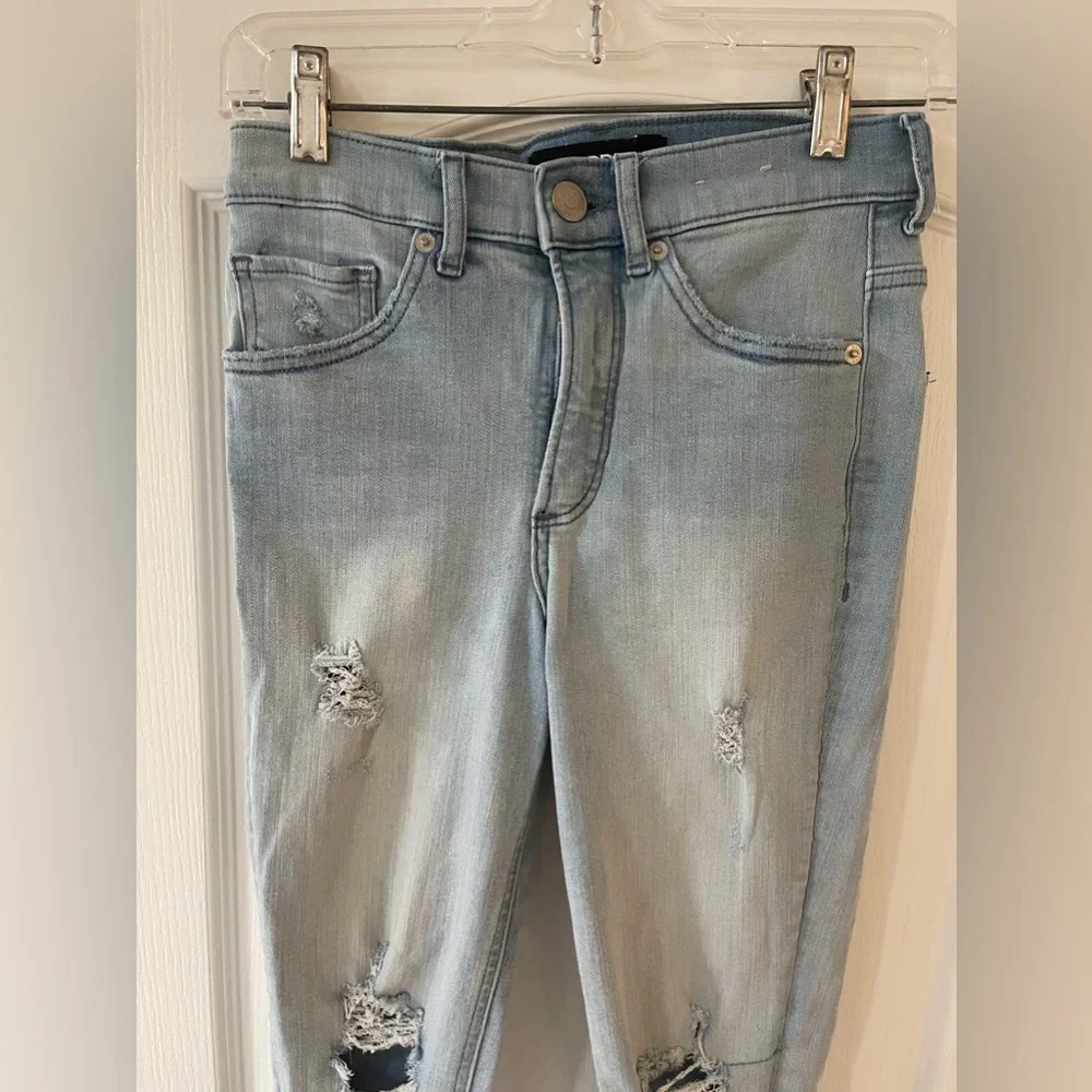 Distressed skinny high rise jeans from Express - Picture 4 of 13